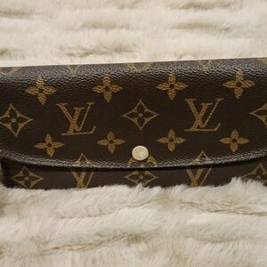 Louis Vuitton Monogram Emilie Wallet W/ Pink Interior